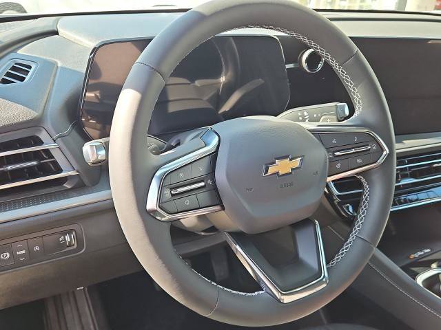 New 2027 Chevrolet Traverse LT w/ LPO, Cargo Package FWD image 11