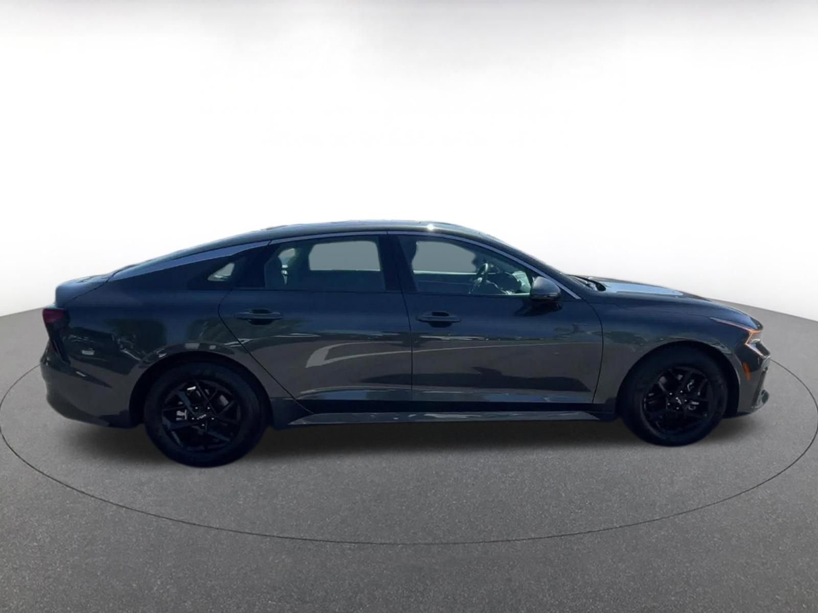 Used 2025 Kia K5 LXS image 16