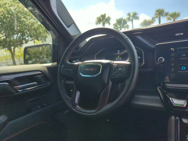 Used 2024 GMC Sierra 1500 AT4 w/ Technology Package AWD/4WD image 28