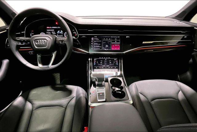 Certified 2026 Audi Q7 2.0T Premium AWD/4WD image 9