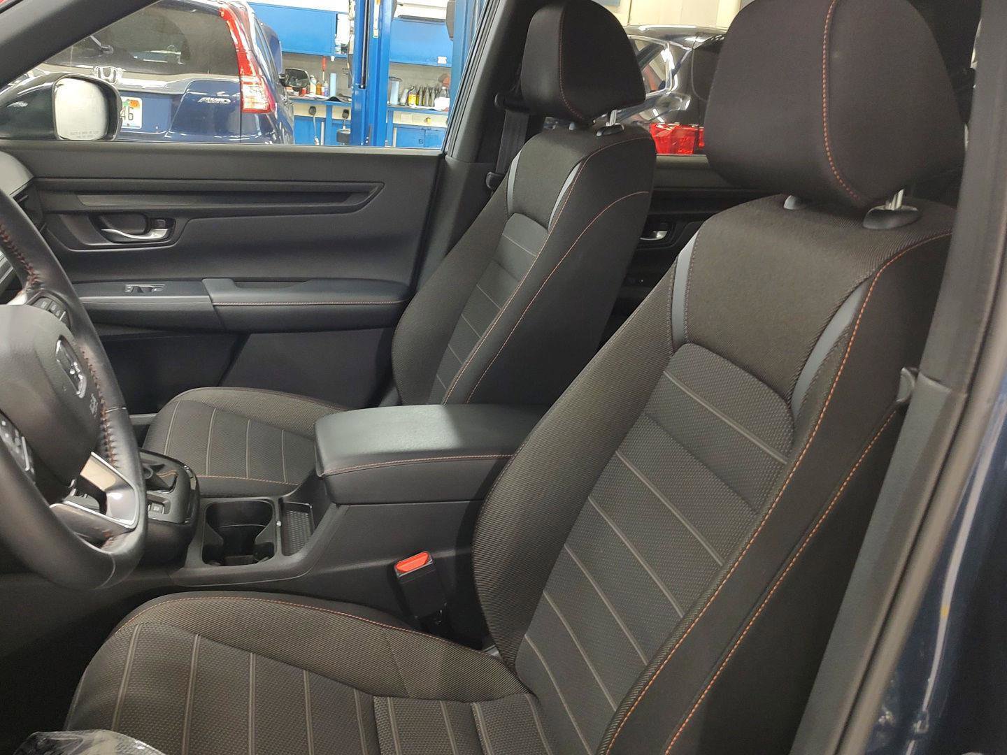 Used 2024 Honda CR-V Sport image 2