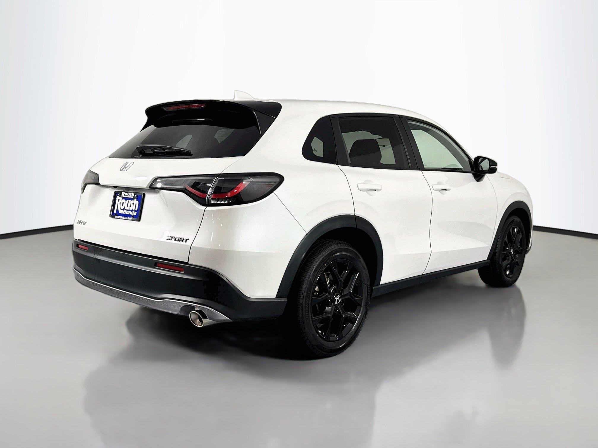Certified 2025 Honda HR-V Sport image 5