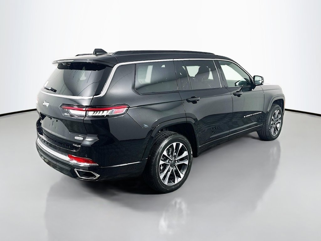 New 2025 Jeep Grand Cherokee L Overland w/ Luxury Tech Group IV AWD/4WD image 7