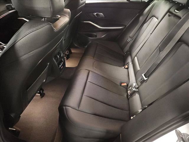 Used 2021 BMW 330i Sedan w/ Convenience Package RWD image 20