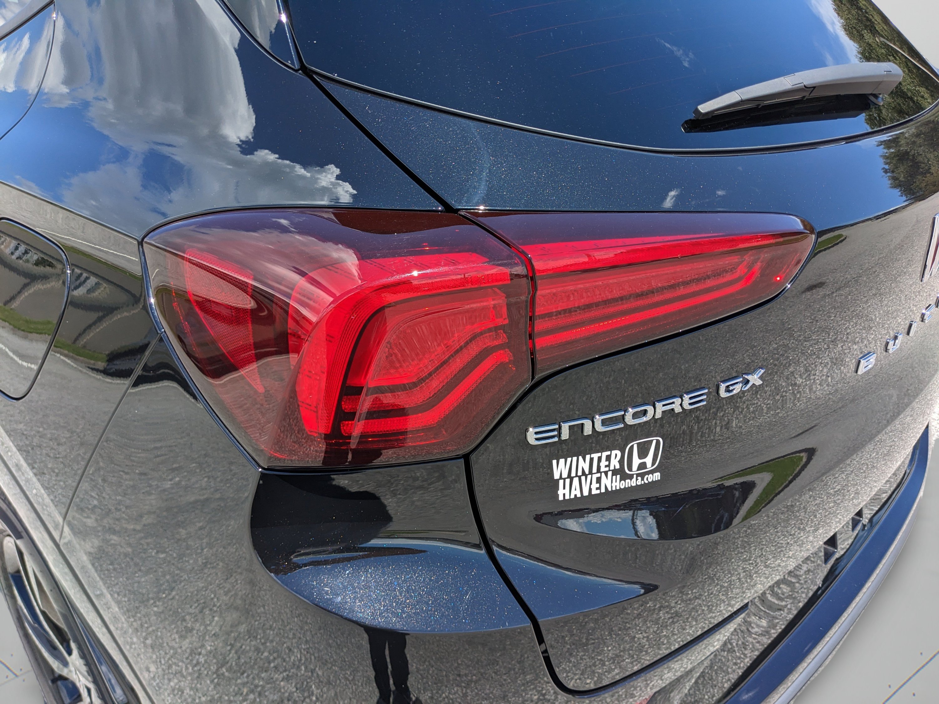 Used 2025 Buick Encore GX Sport Touring w/ Comfort Package FWD image 39