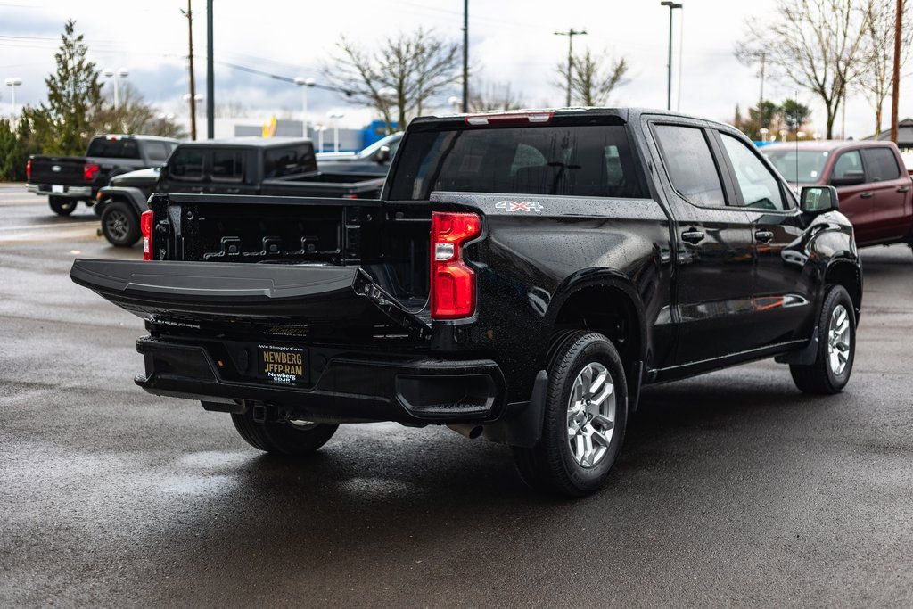 Used 2024 Chevrolet Silverado 1500 RST image 11