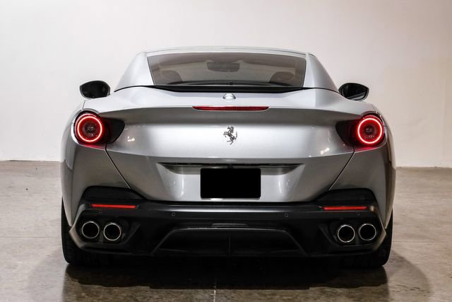 Used 2019 Ferrari Portofino image 12