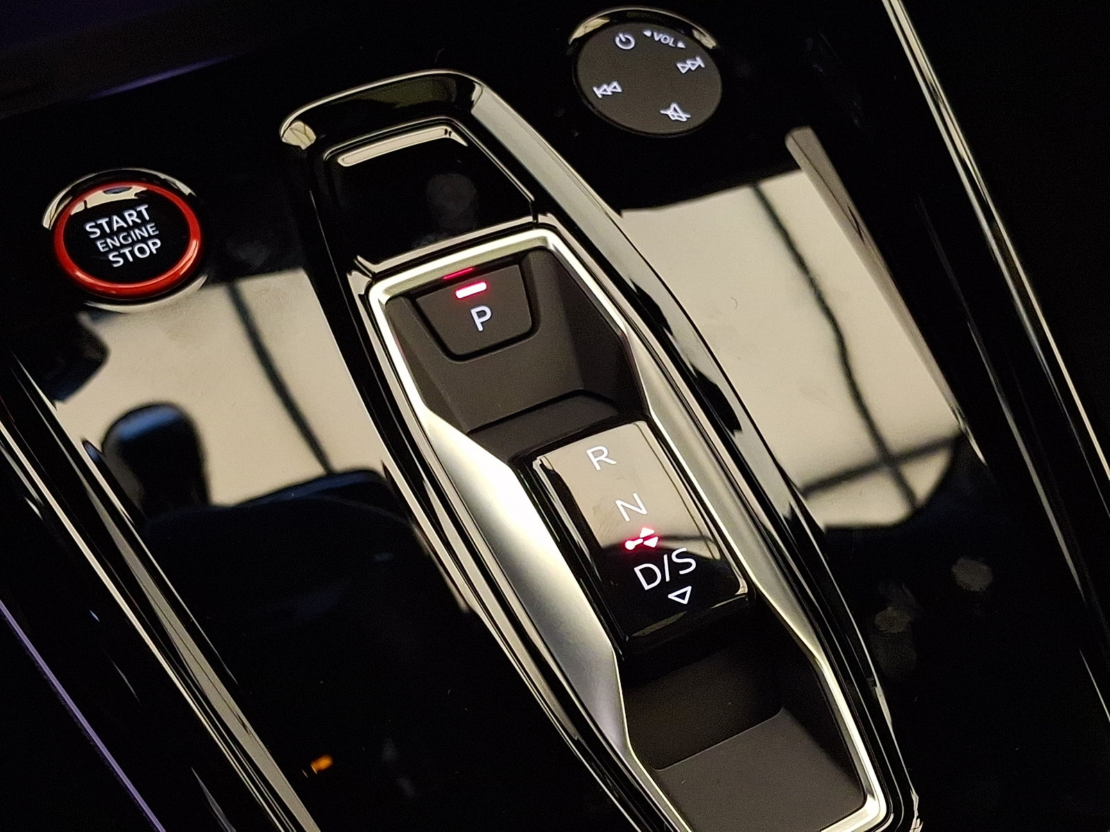New 2026 Audi RS 3 AWD/4WD image 11