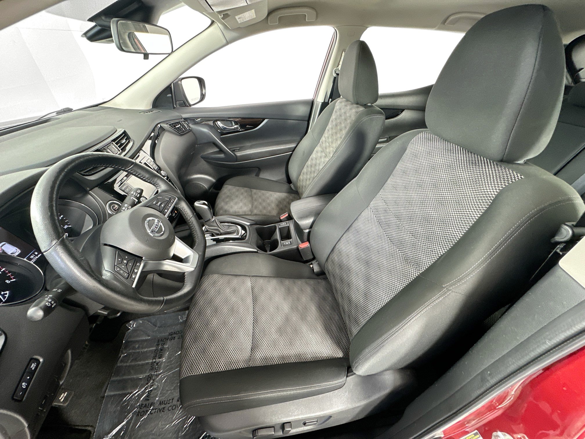 Used 2022 Nissan Rogue Sport SV FWD image 20