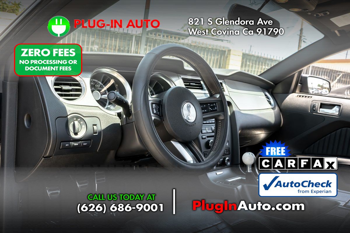 Used 2011 Ford Mustang Shelby GT500 RWD image 7