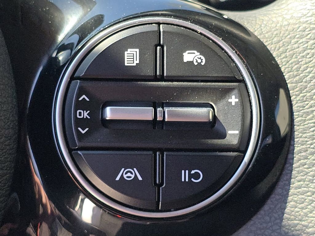 Used 2023 Kia Soul S image 33