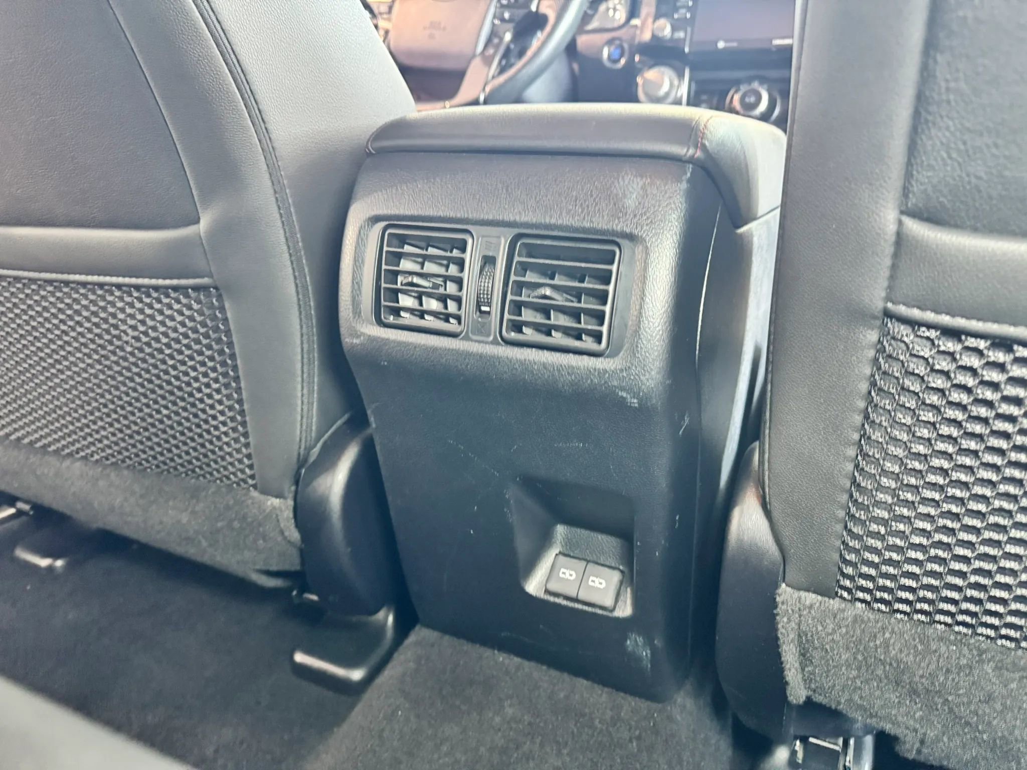 Used 2024 Toyota 4Runner TRD Off-Road Premium w/ Moonroof Package AWD/4WD image 18