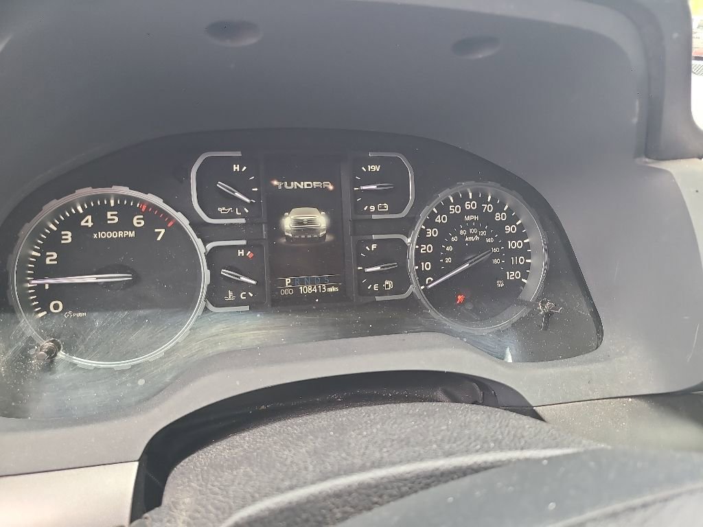 Used 2021 Toyota Tundra SR5 w/ TRD Off-Road Package AWD/4WD image 9