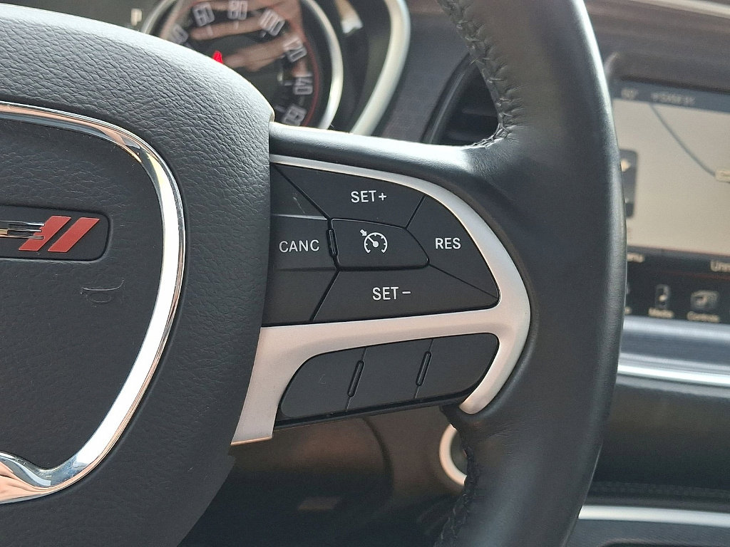 Used 2016 Dodge Challenger SXT Plus RWD image 18