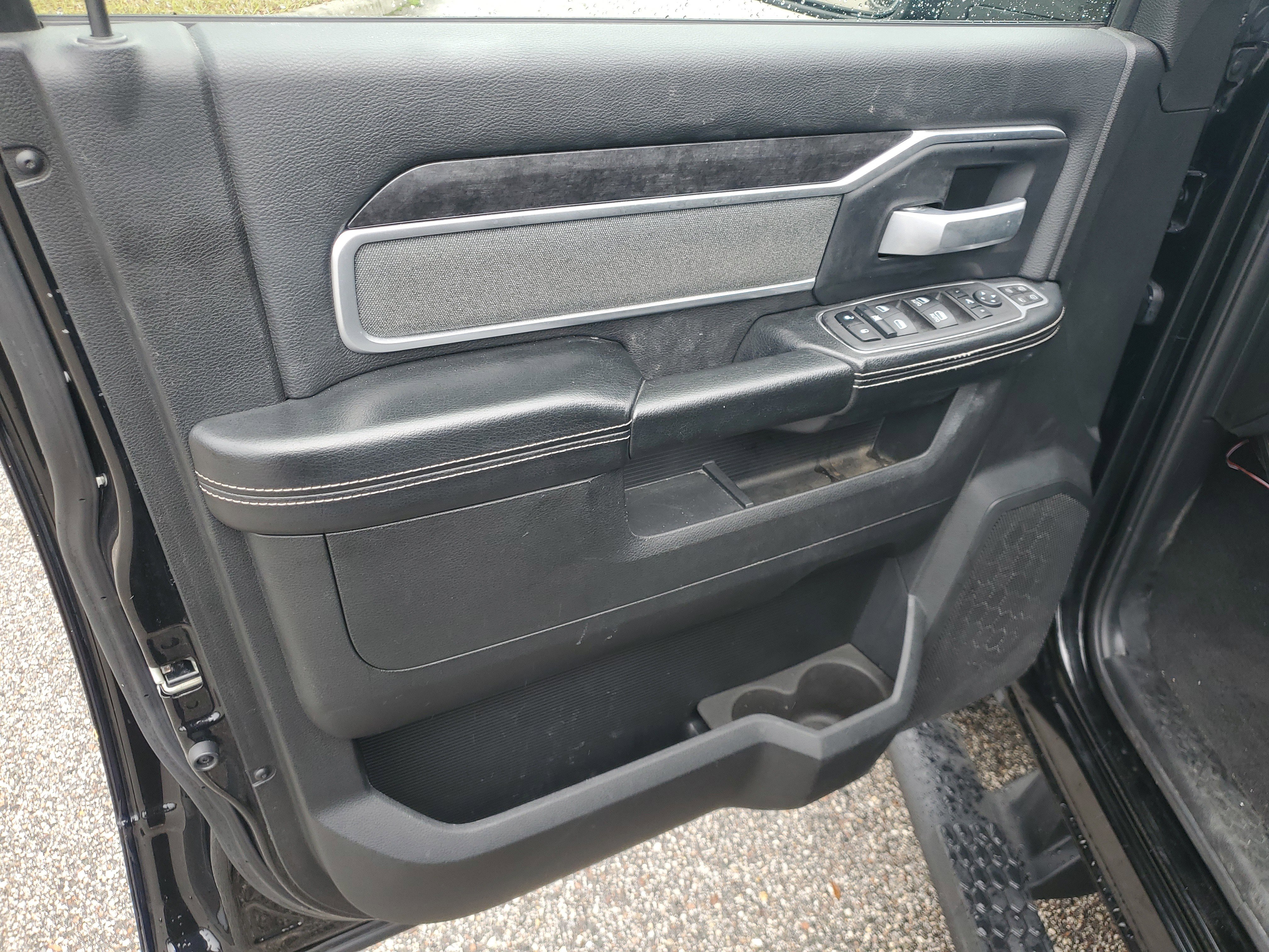 Used 2023 RAM 3500 Big Horn w/ Level 2 Equipment Group image 14