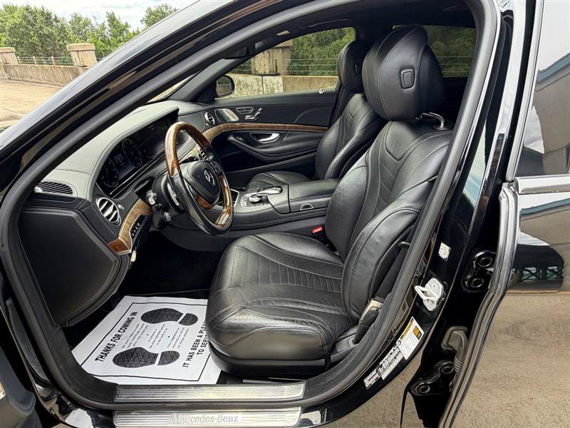 Used 2015 Mercedes-Benz S 550 4MATIC Sedan image 32