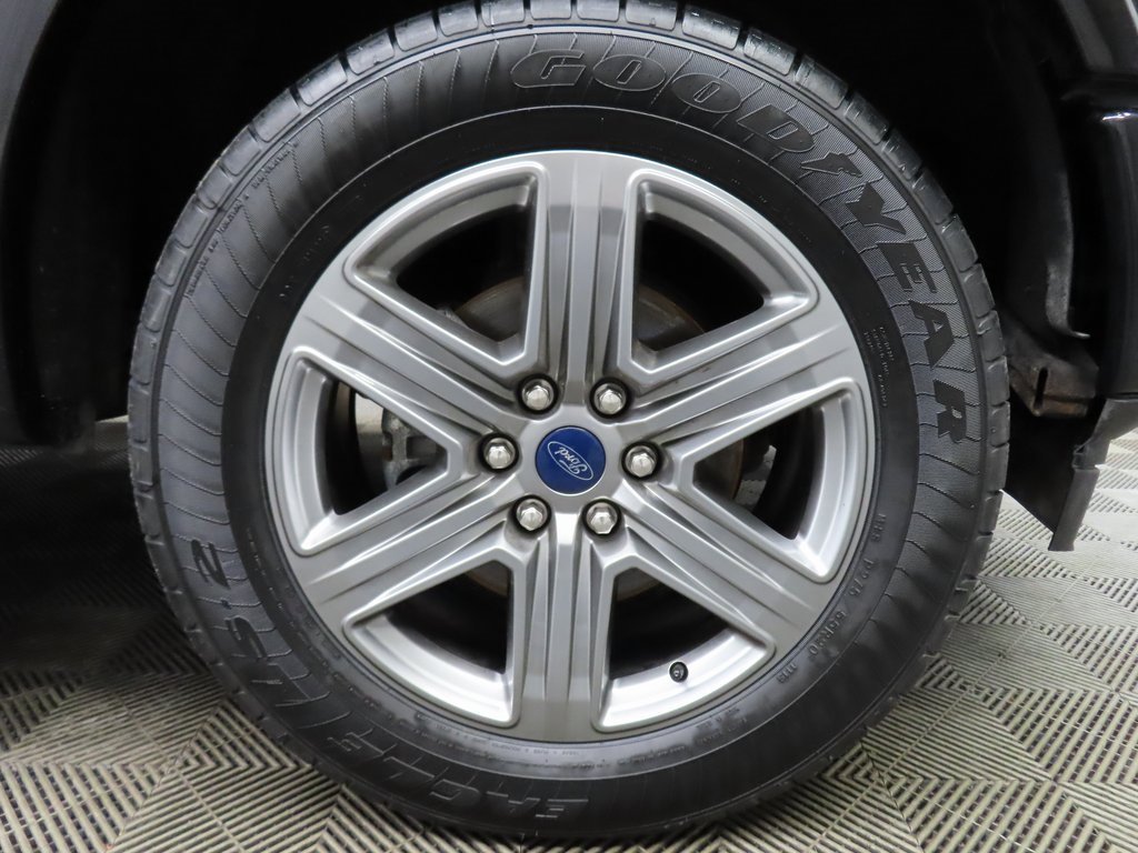 Used 2019 Ford F150 XLT w/ Equipment Group 302A Luxury image 8