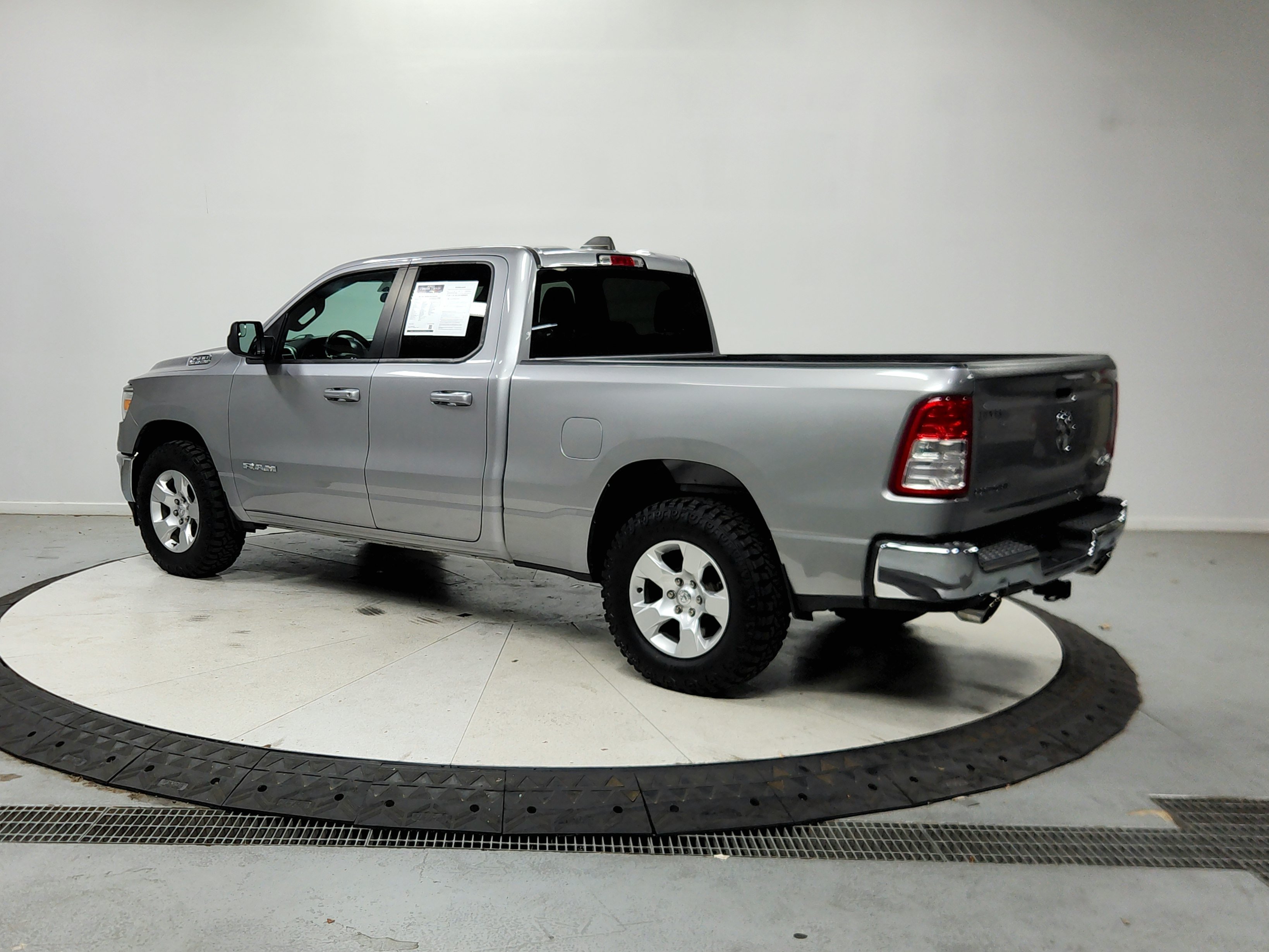 Used 2021 RAM 1500 Big Horn AWD/4WD image 6