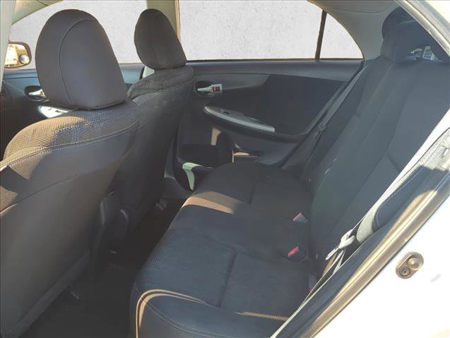 Used 2012 Toyota Corolla S image 21