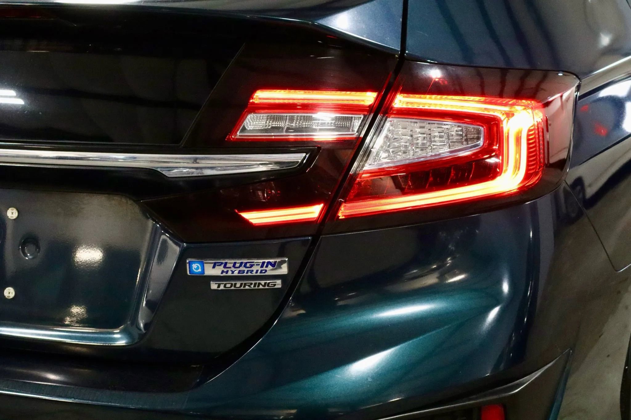 Used 2018 Honda Clarity Touring image 8