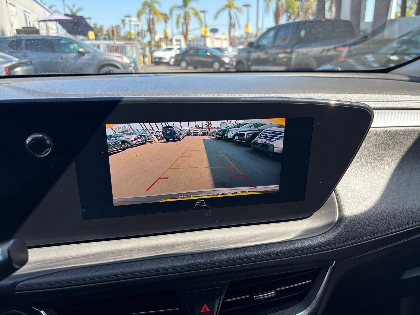 Used 2025 Buick Encore GX Preferred FWD image 21