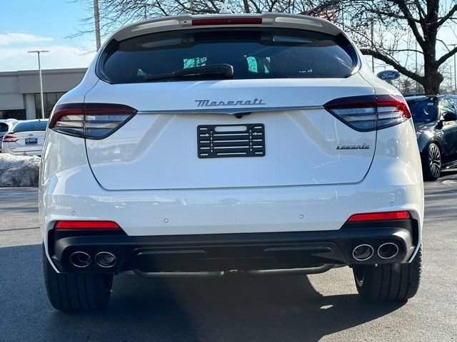 Used 2024 Maserati Levante Modena Ultima AWD/4WD image 33