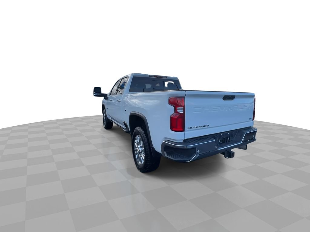 Used 2022 Chevrolet Silverado 3500 LTZ w/ LTZ Premium Package image 6