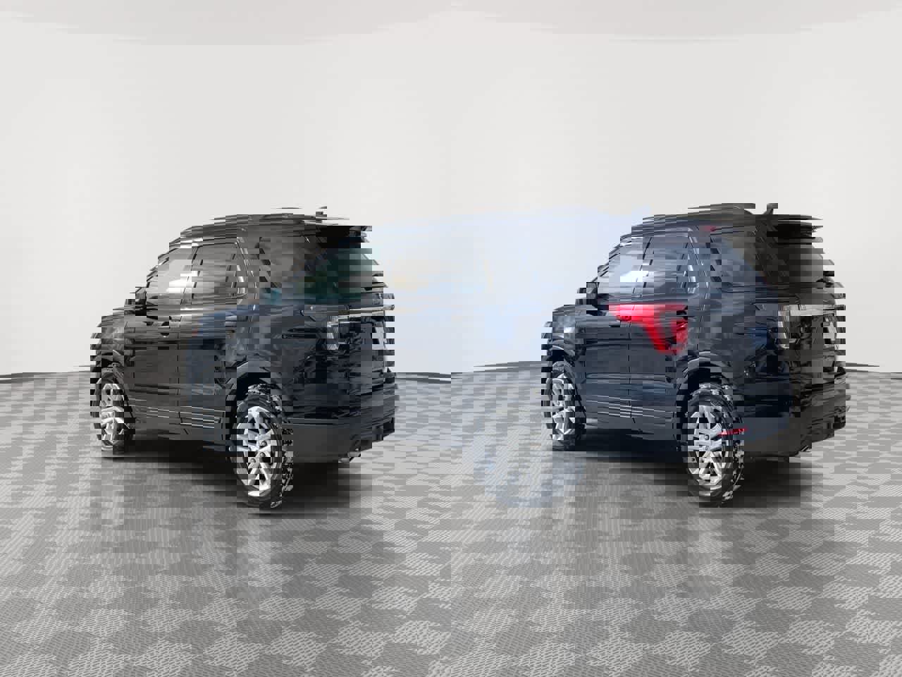 Used 2016 Ford Explorer FWD image 7