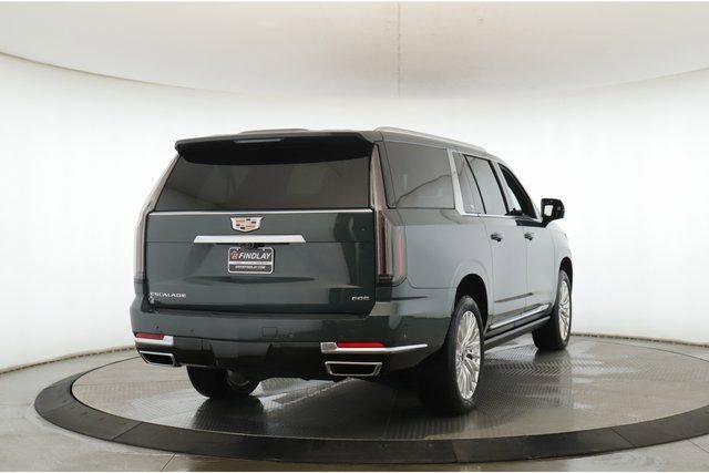 Used 2025 Cadillac Escalade ESV Premium Luxury w/ Touring Package image 7