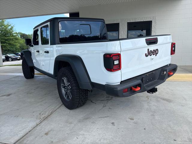 Used 2026 Jeep Gladiator Mojave AWD/4WD image 6