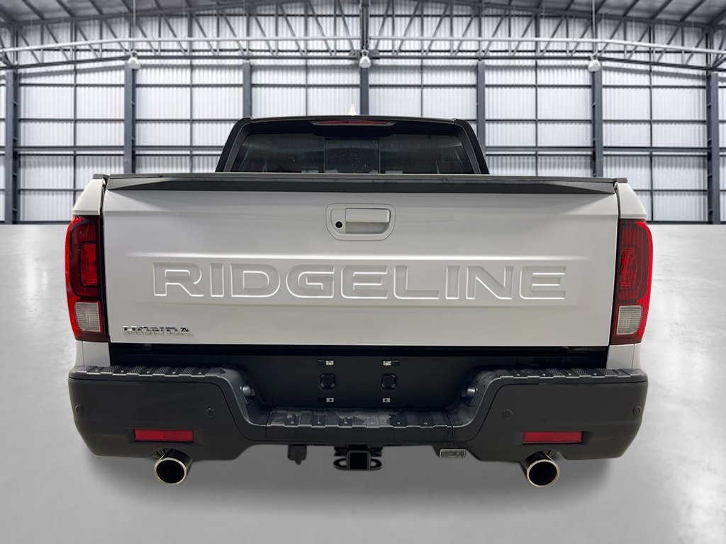 New 2026 Honda Ridgeline Black Edition image 4