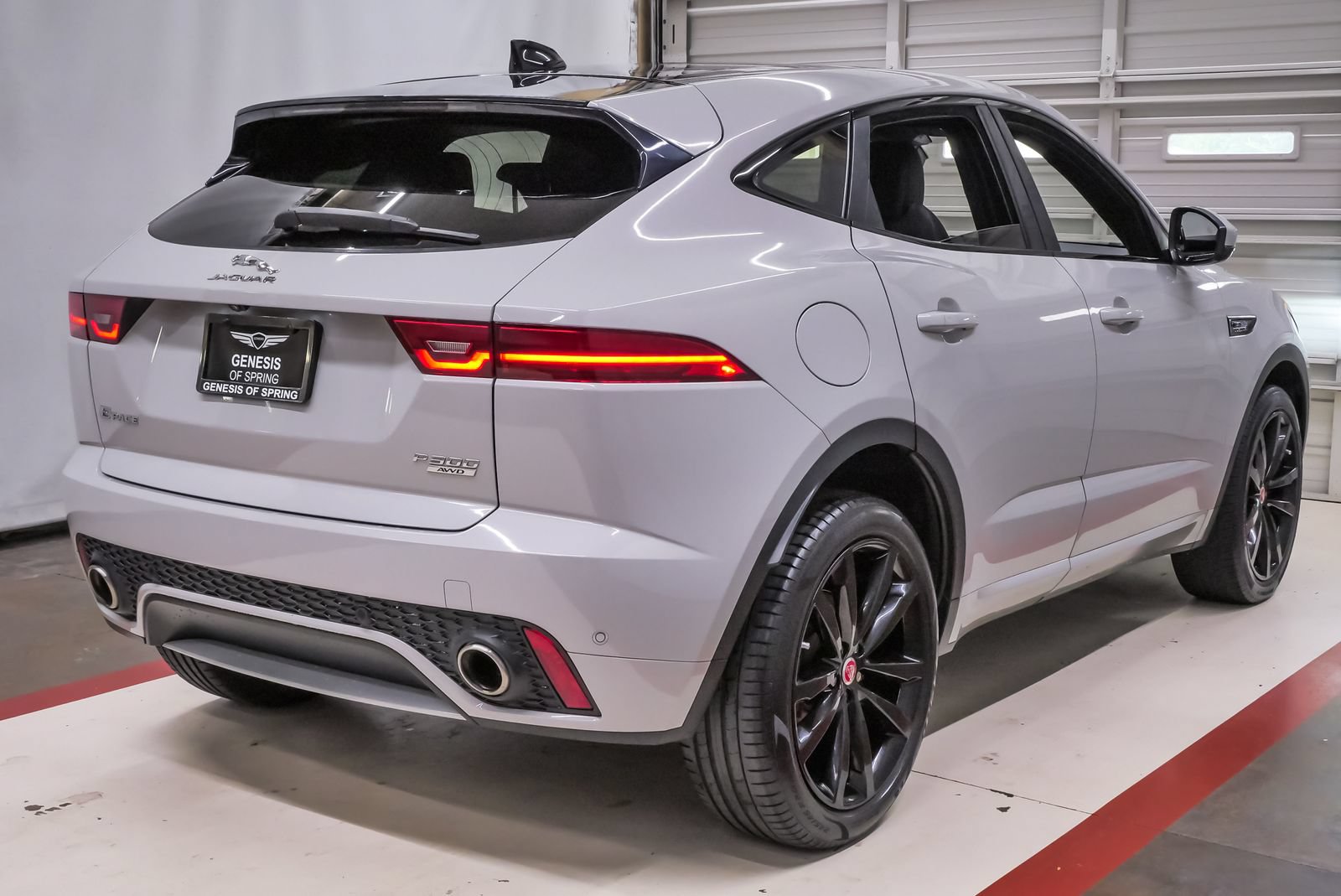 Used 2019 Jaguar E-PACE R-Dynamic S AWD/4WD image 6