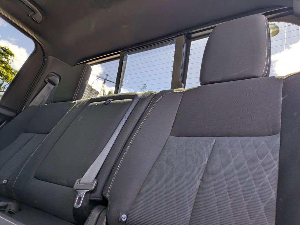 Used 2019 Nissan Titan SV w/ SV Convenience Package AWD/4WD image 15