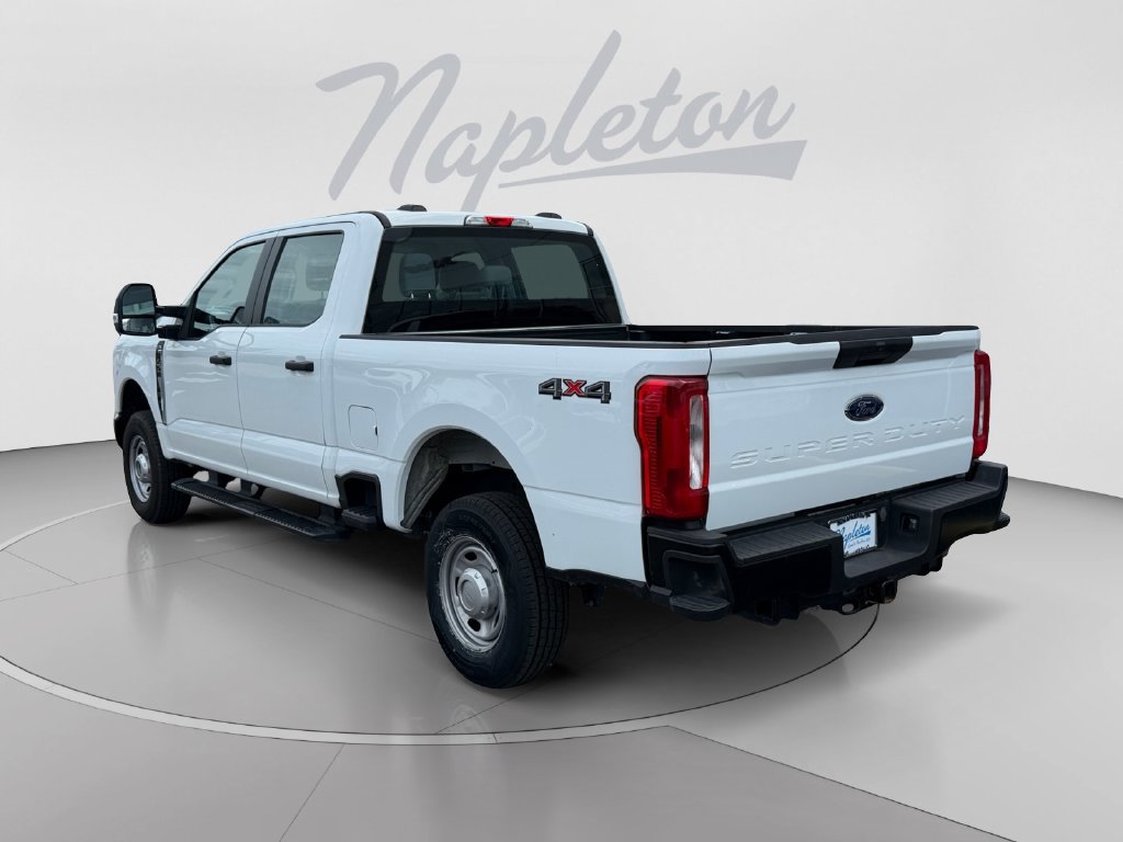 Used 2026 Ford F250 XL AWD/4WD image 3