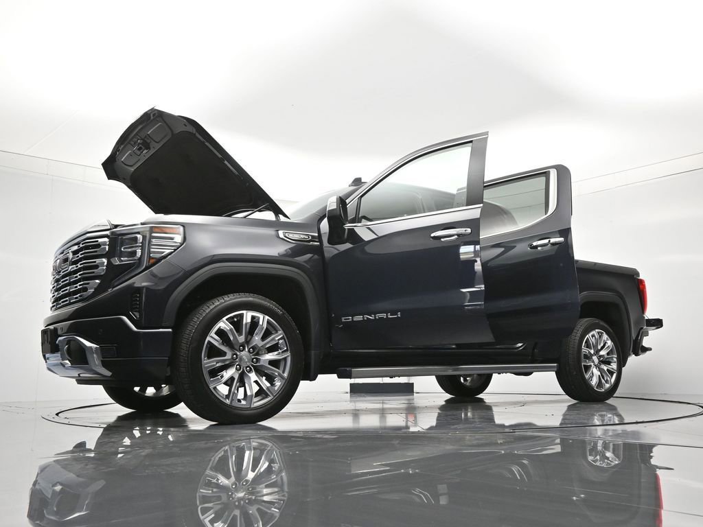 Used 2023 GMC Sierra 1500 Denali w/ Denali Reserve Package AWD/4WD image 51