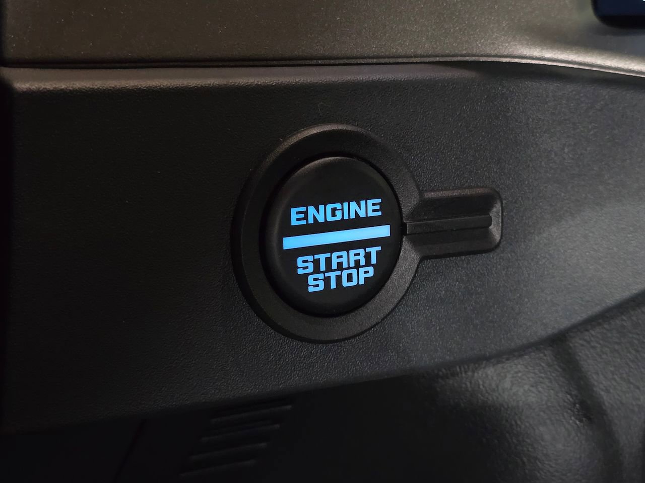 New 2025 Ford Bronco Outer Banks image 24