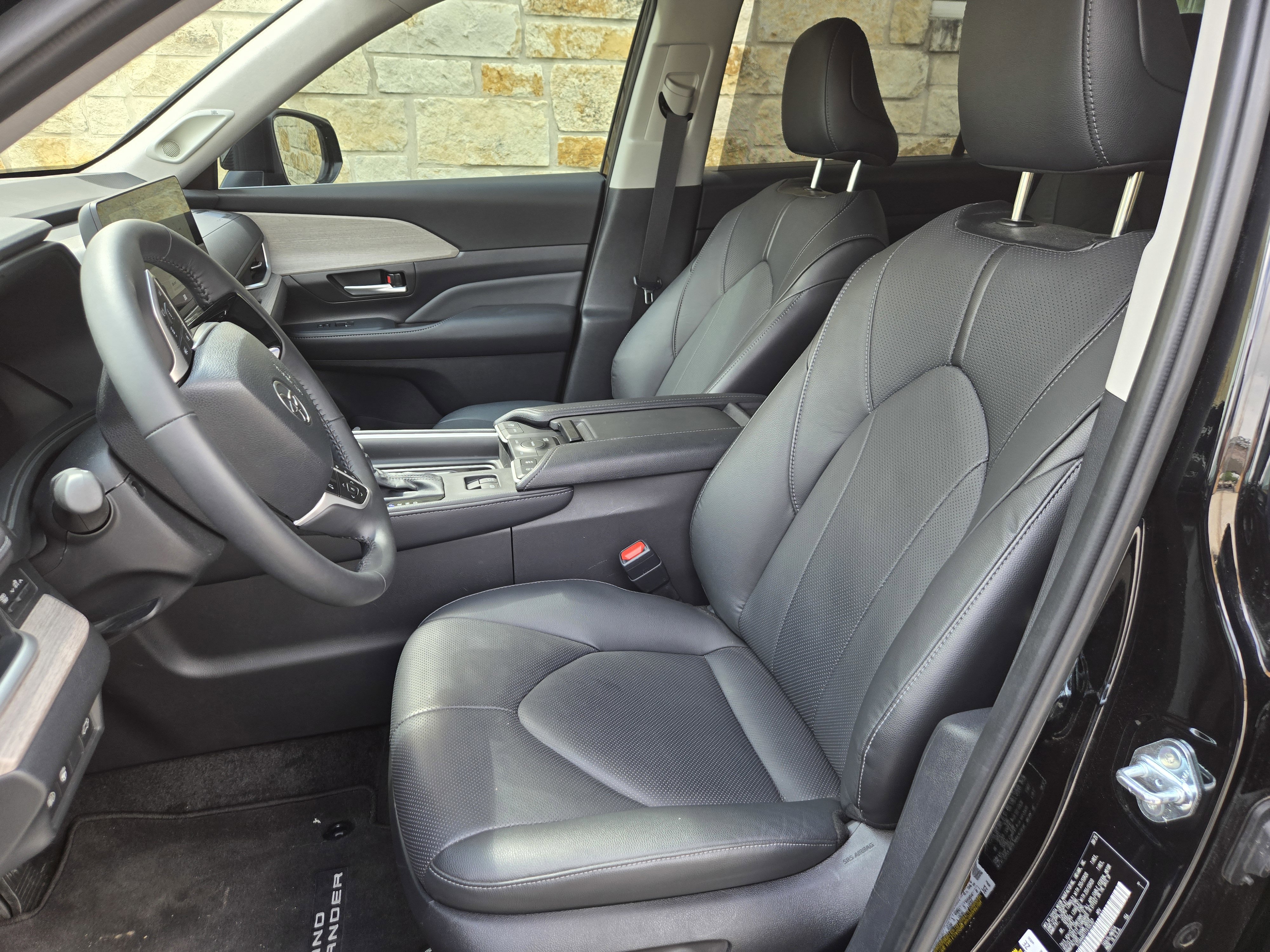 Used 2026 Toyota Grand Highlander AWD image 5