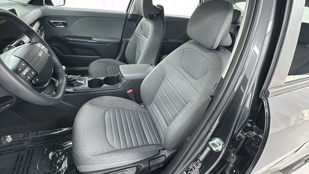 New 2025 Kia K4 EX image 10
