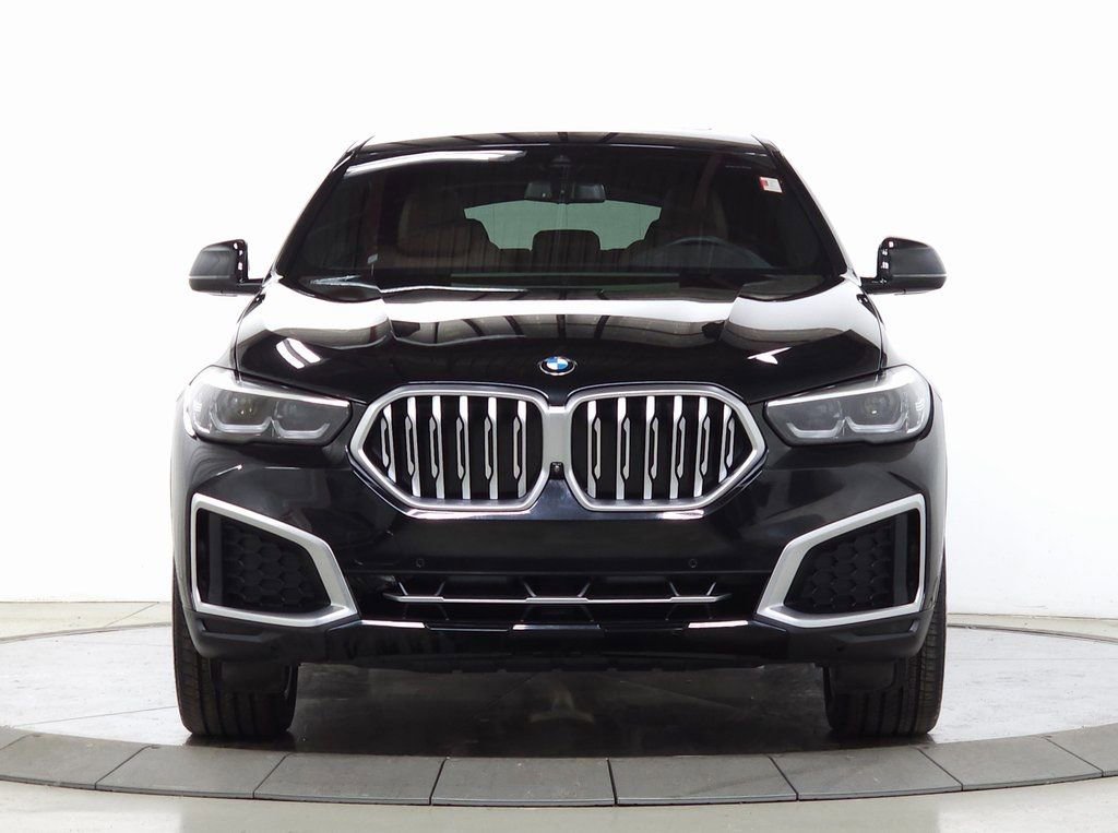 Used 2023 BMW X6 xDrive40i image 2
