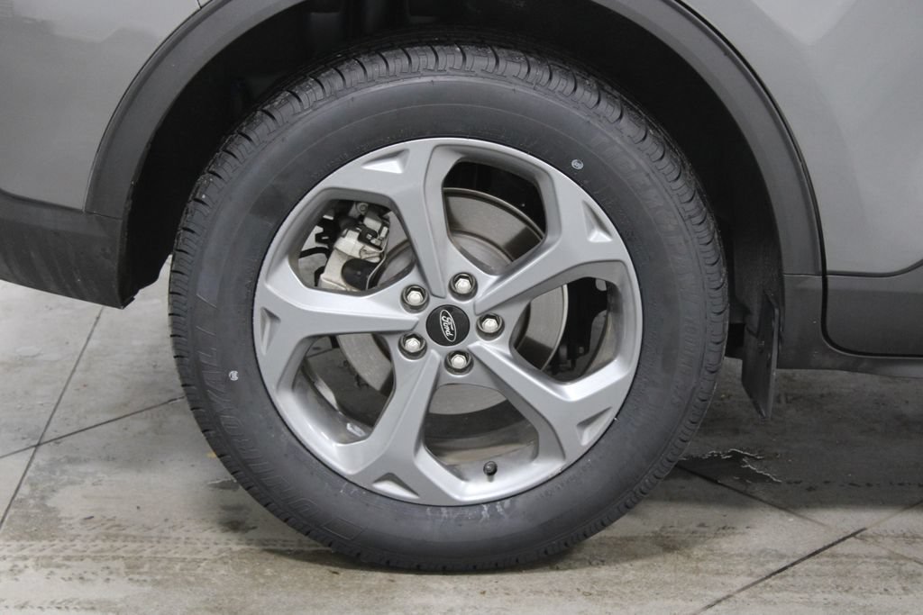 Used 2025 Ford Escape ST-Line AWD/4WD image 13