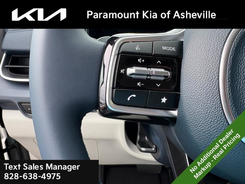 New 2026 Kia Carnival EX image 13