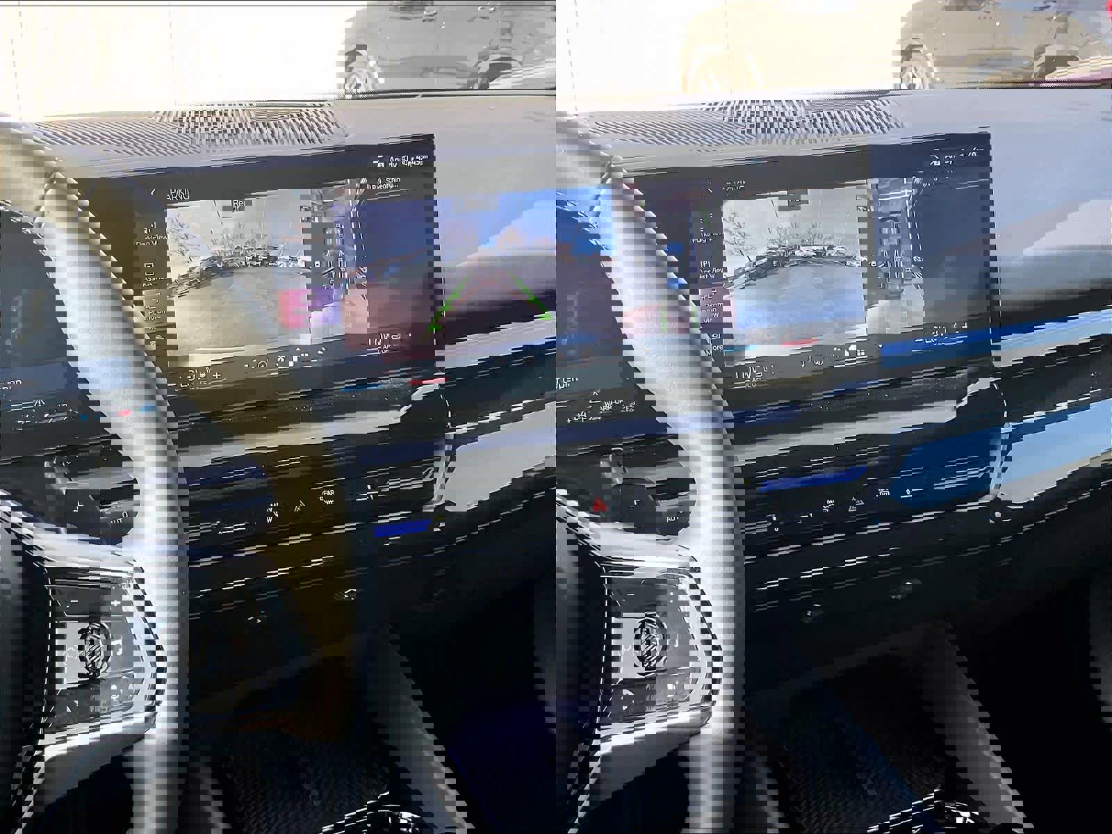 Used 2024 BMW 530i image 9