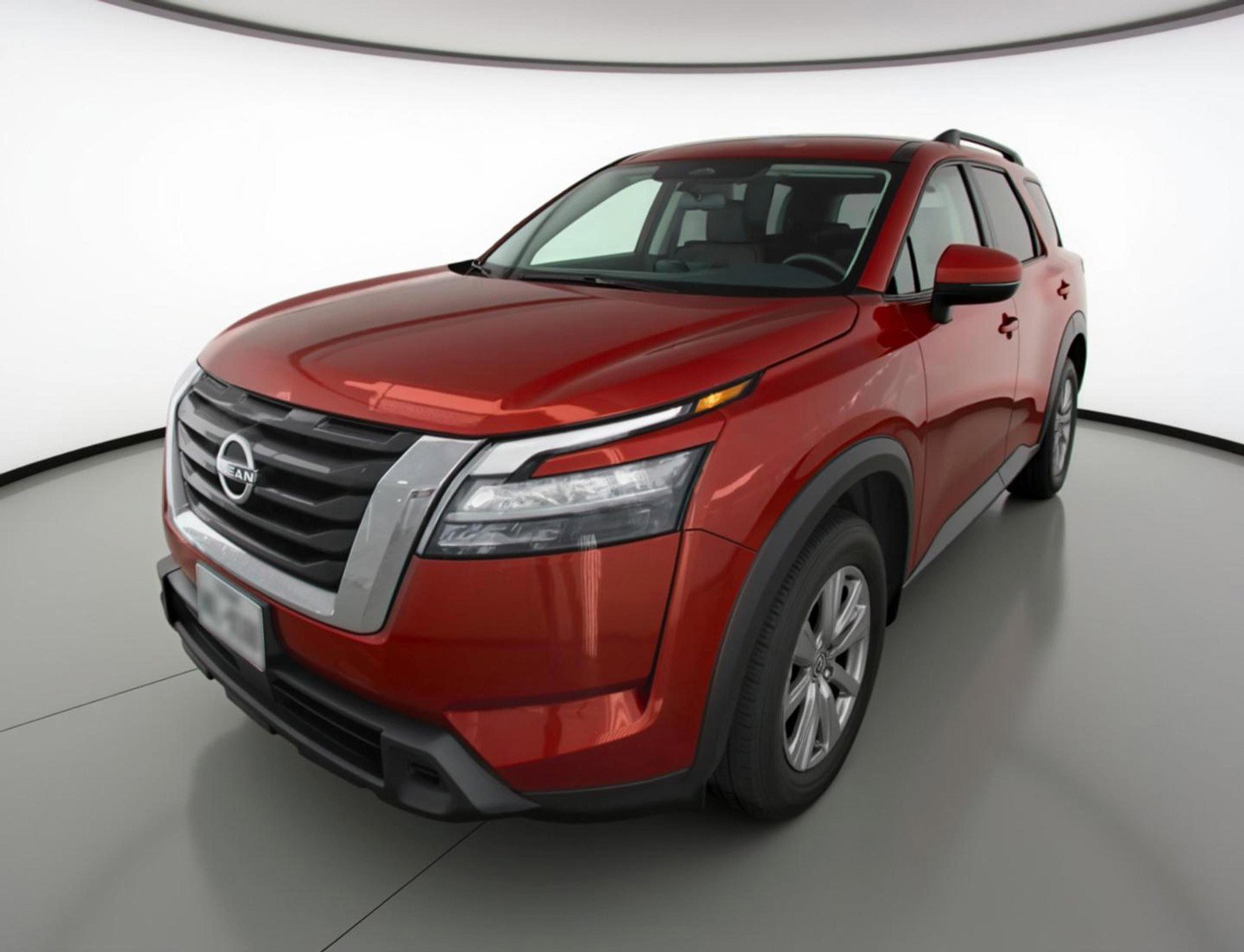 Used 2025 Nissan Pathfinder SV FWD image 3