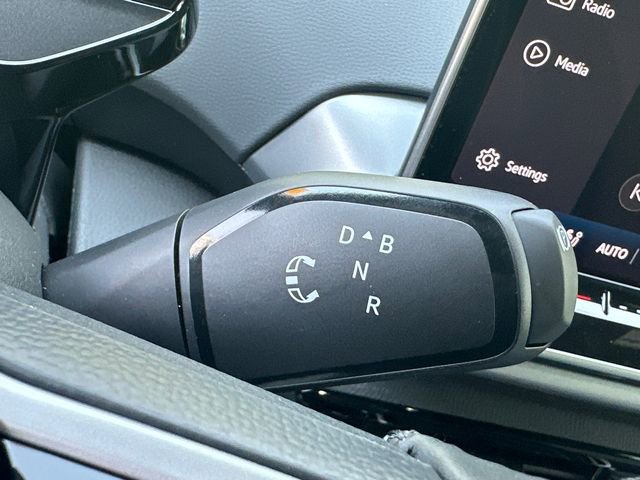New 2026 Volkswagen ID.4 Pro RWD image 29