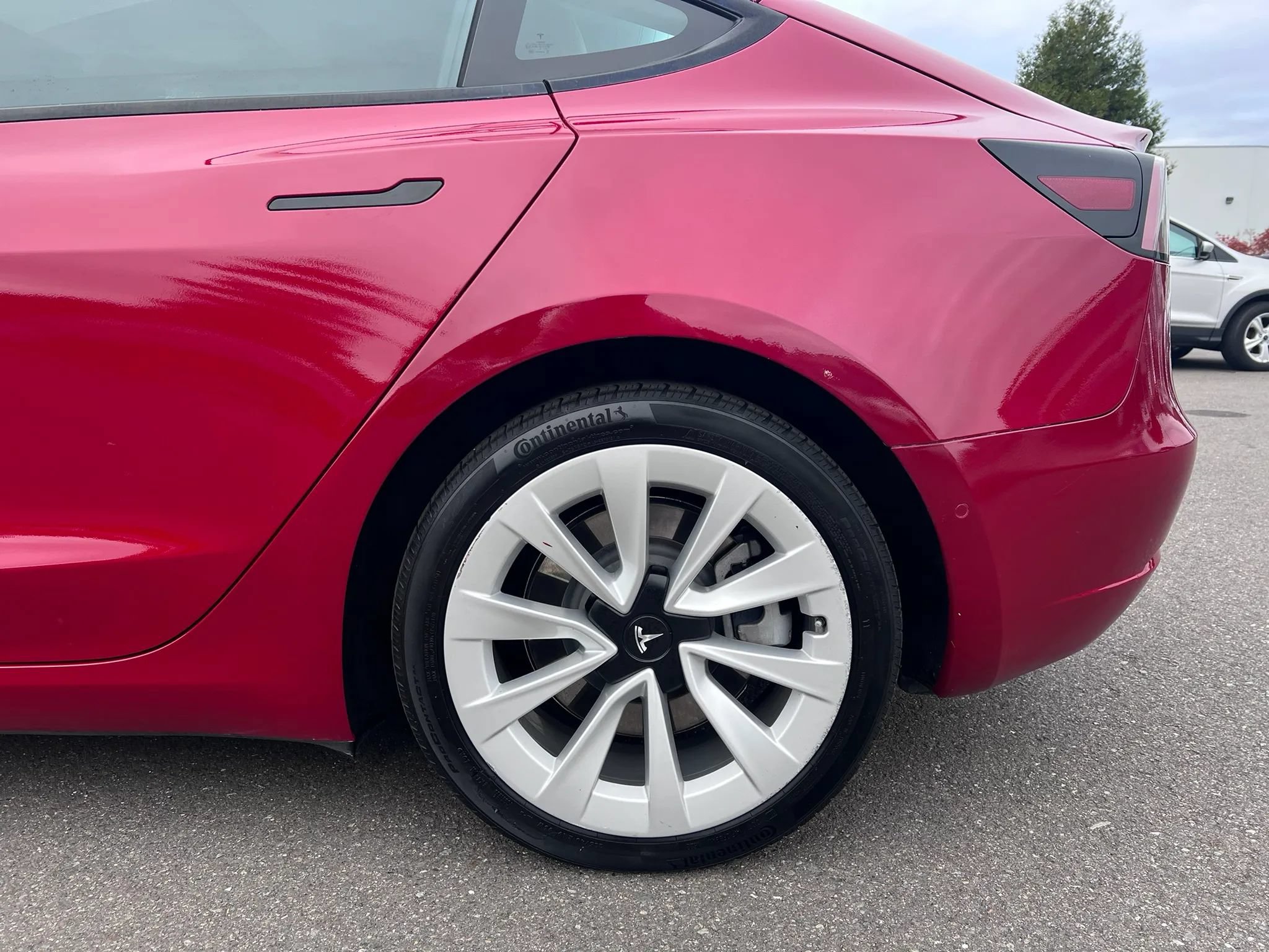 Used 2022 Tesla Model 3 Long Range AWD/4WD image 10