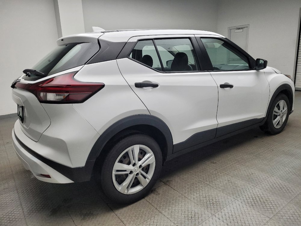 Used 2022 Nissan Kicks S FWD image 10