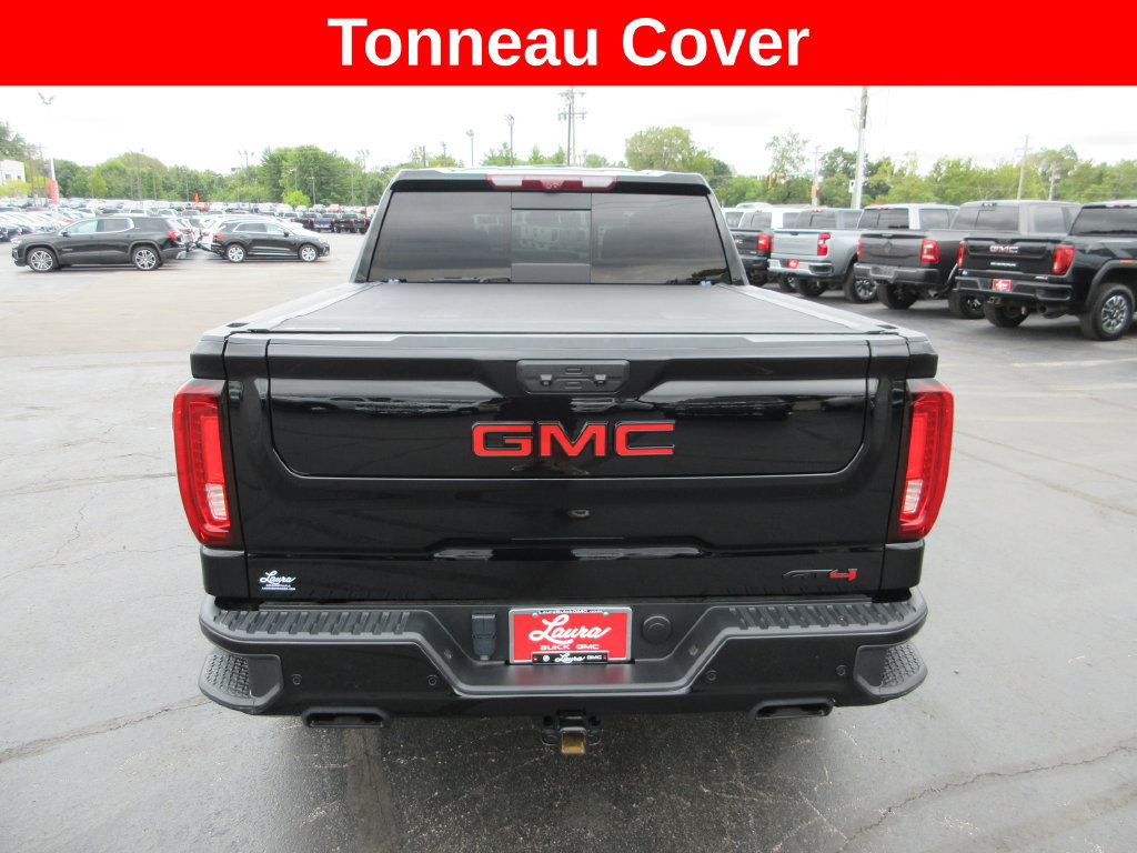 Certified 2023 GMC Sierra 1500 AT4 w/ Technology Package AWD/4WD image 8
