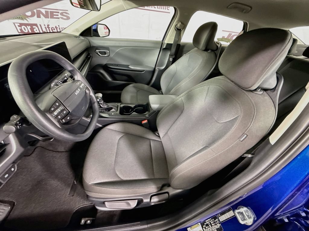 Certified 2025 Kia K4 FWD image 25