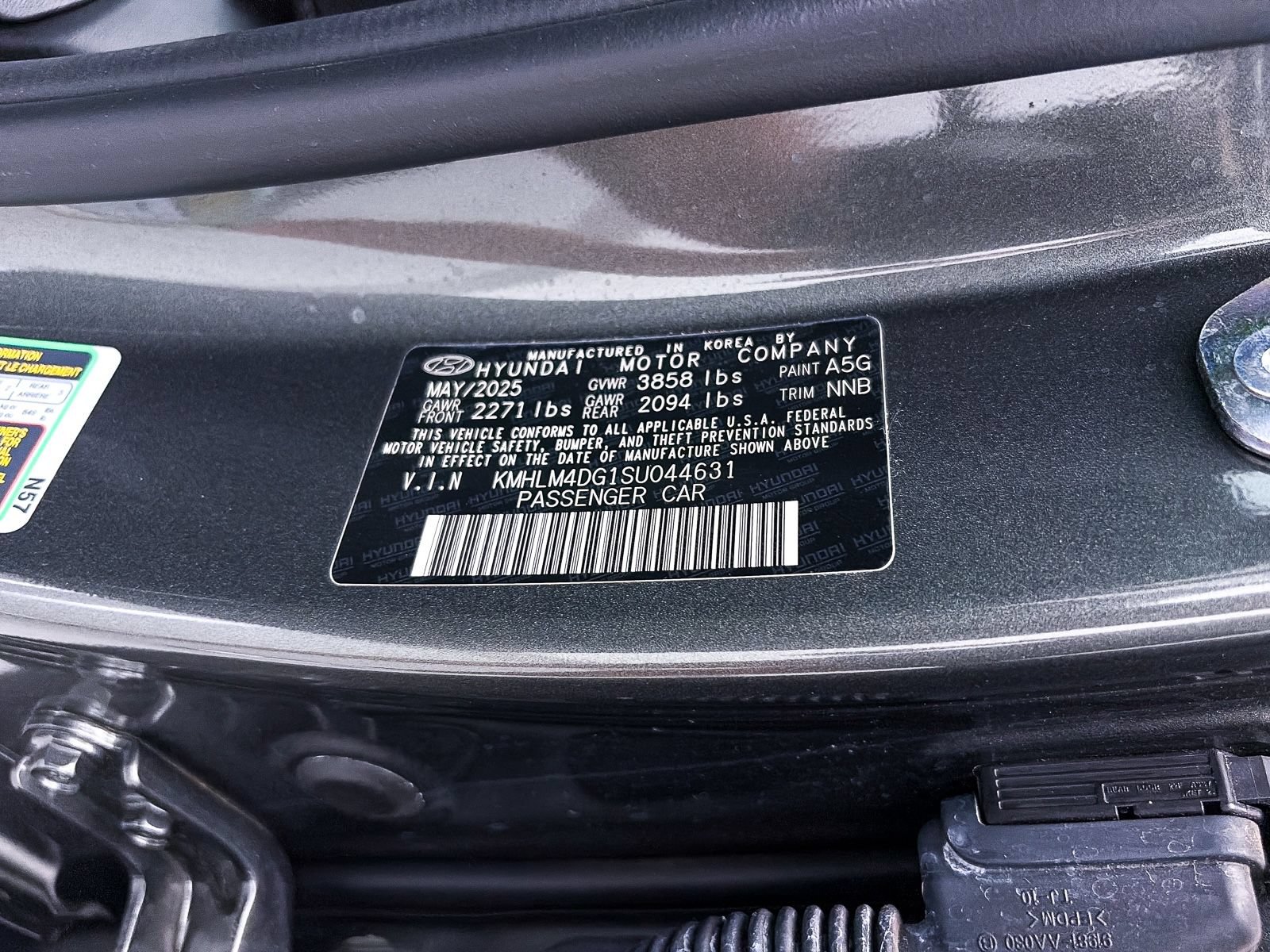 Used 2025 Hyundai Elantra Sport FWD image 33