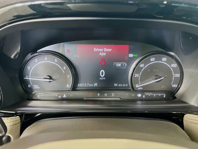 Used 2022 Lincoln Corsair FWD image 15